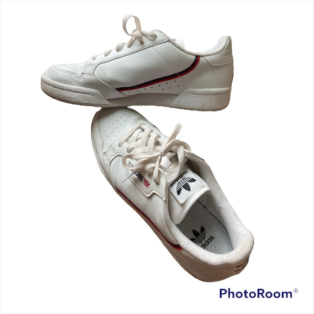 Adidas Sneakers